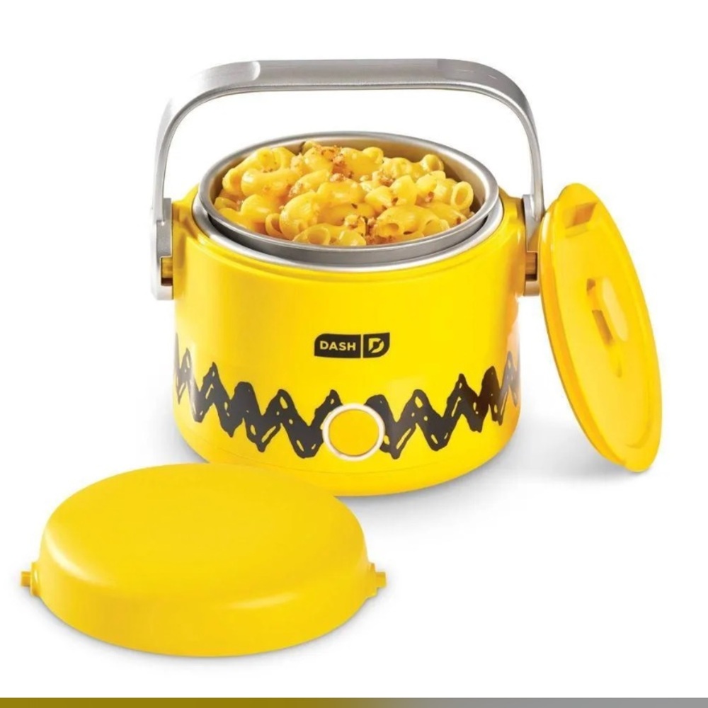 NIB Dash Peanuts Yellow Electric Lunch Box